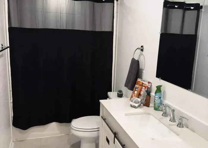 Holiday home Haven B: Gateway To Cavazos And